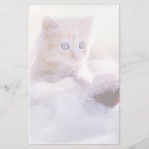 Papelaria O gatinho bonito do Natal desvaneceu-se fotografia