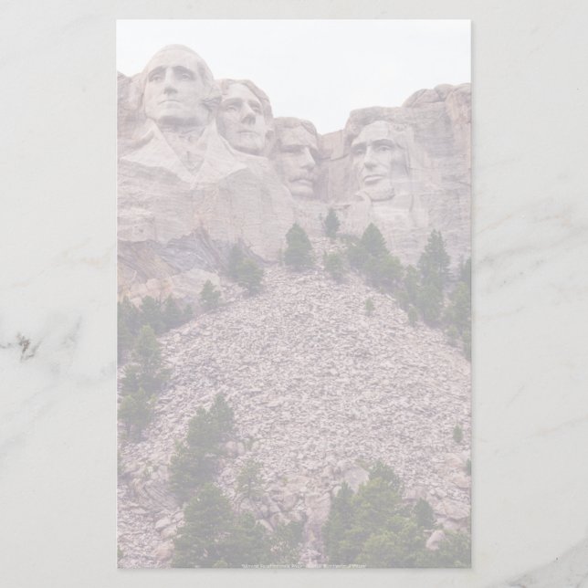 Papelaria O Monte Rushmore é quatro (Frente)