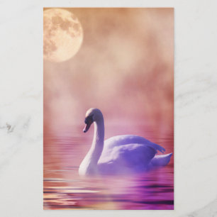 Papelaria Swan sobre papel de rascunho de lago negro