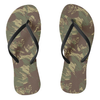 Par de Chinelos de CAMO rodesiano