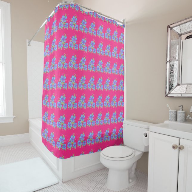 Para Chuveiro Cor-de-rosa com cortina Chá azul esvoaçada (In Situ)