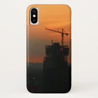 Capa de telefone impressionante com a grua da torr