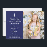 Para Você... Cartões de foto de Natal Luke 2:11<br><div class="desc">Luke 2:11 versículo...  Para você é nascer este dia na cidade de David,  um Salvador,  que é Cristo Senhor... 
 . está adorando este Marinho Cartões de foto de Natal Azul com escrevendo silencioso. Cartão de Natal perfeito para compartilhar saudações e fotos personalizadas com amigos e familiares</div>