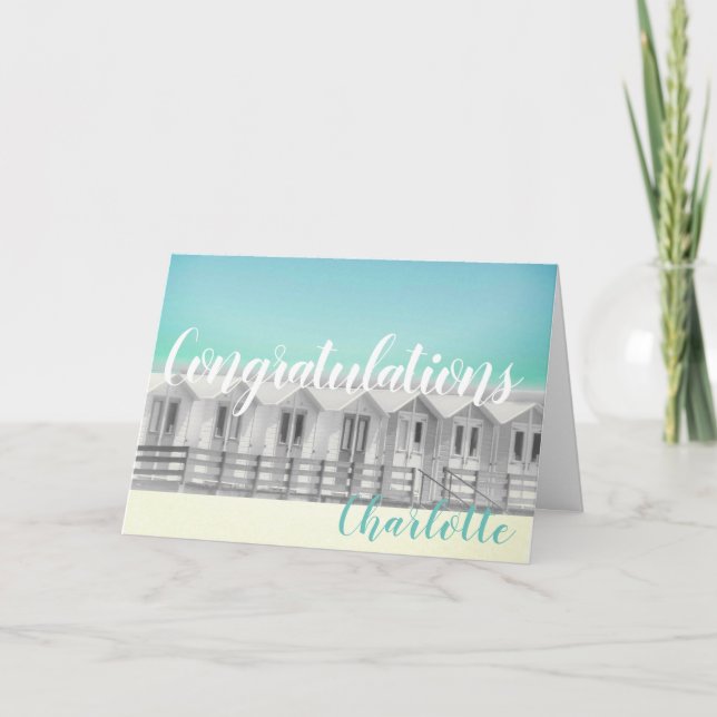 Parabéns cartão de cabana de praia à beira-mar (Frente)