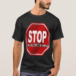 Pare o t-shirt preto de Snitchin