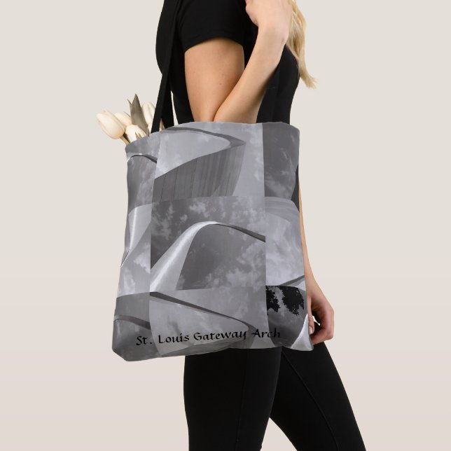 Passagem para a Rua oeste Louis Arch Tote Bag (Close Up)