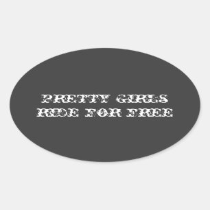 passeio bonito das meninas para a etiqueta livre