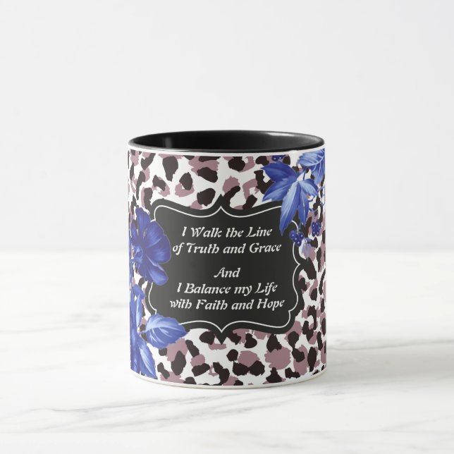 Passo pela linha da caneca floral rosa (Centro)