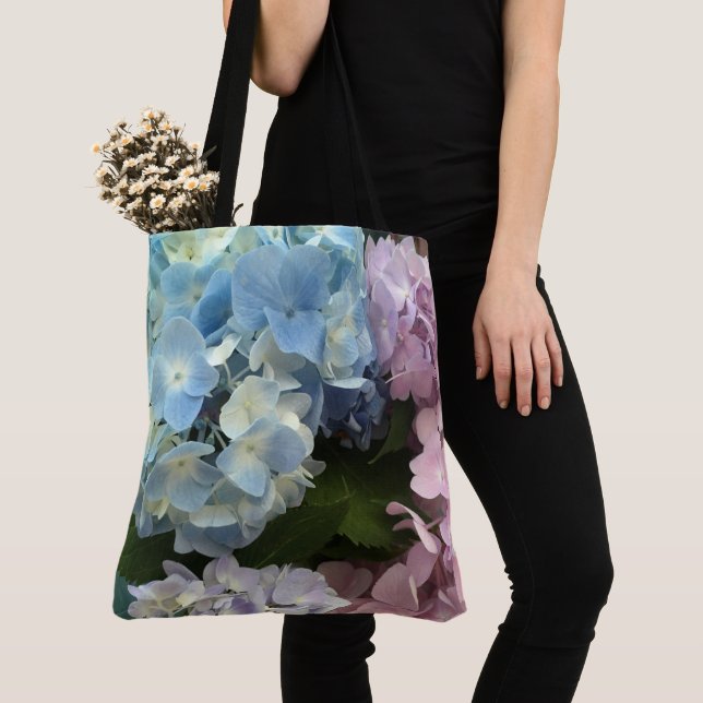 Pastel Hydrangeas Tote Bag Grande (Close Up)