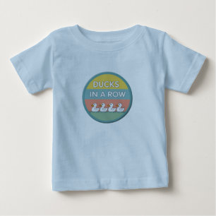 Patos em uma Camisa Motivacional em Fileira
