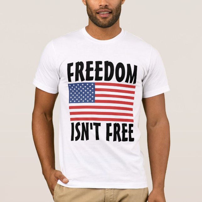 PATRIOT, A LIBERDADE NÃO LIBERTA T-SHIRTS (Frente)
