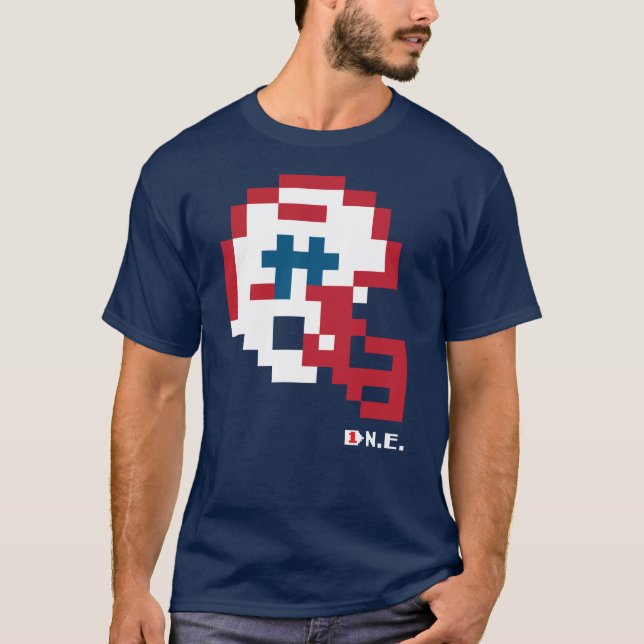 Patriots Throwback Tecmo Bowl Helmet T-Shirt (Frente)