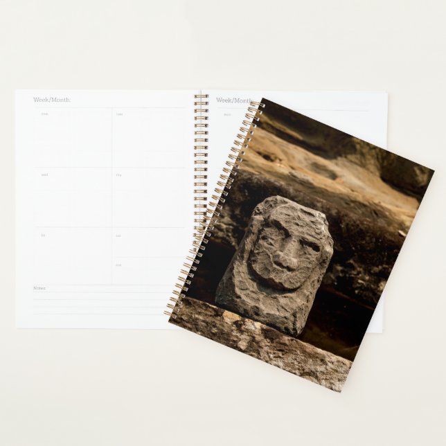 Pedra Sorridente Camboja – Planejador Espiritual (Exibição)