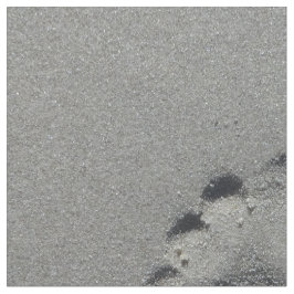 Pegada descalça no tecido da foto da areia da