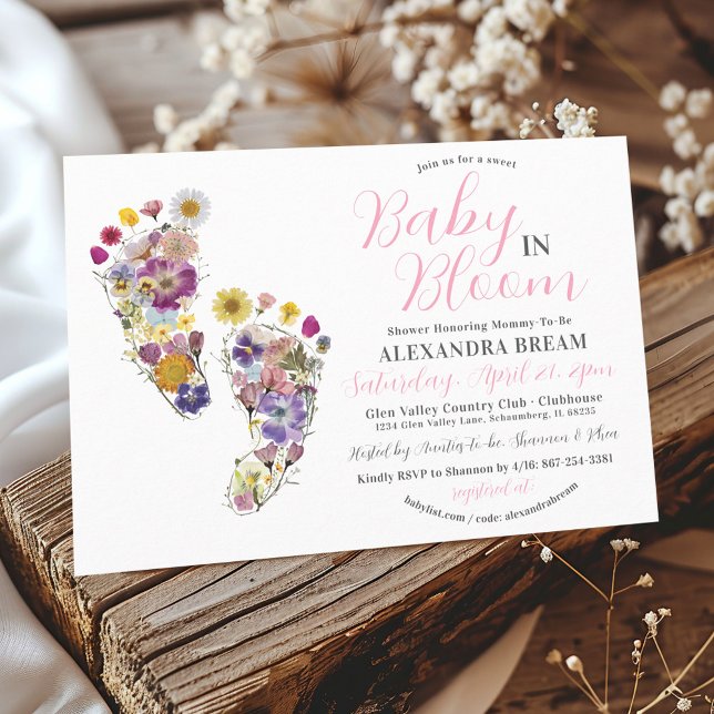 Pegadas Florais Fotos Rosa Bebê Chá Convite (Baby In Bloom Cute Floral Footprints Pink Baby Girl Baby Shower Invitation, pressed flowers)