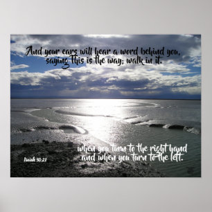 Pegadas No Oceano Isiah 30:21 Poster
