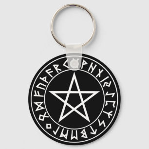 Pentacle do Rune do chaveiro no preto