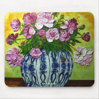 Peônias cor-de-rosa em um vaso Mousepad