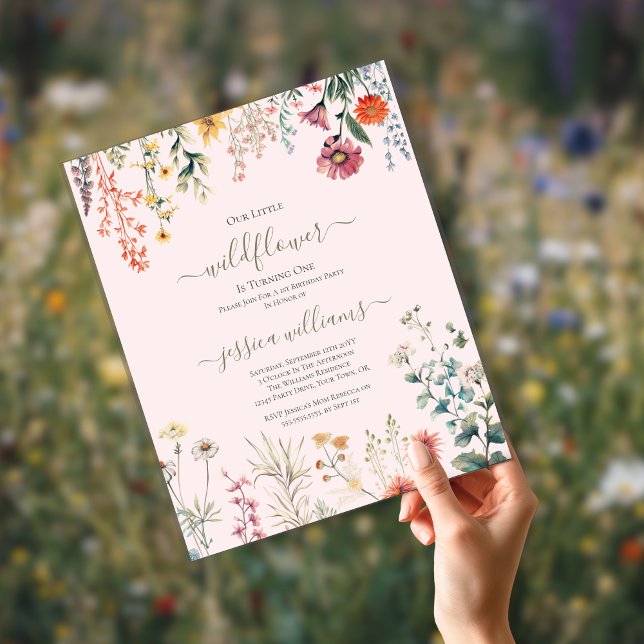 Pequena Flor Selvagem Faz Um Aniversário de 1 Ano  (Criador carregado)