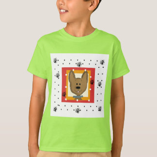 Pequenos Camisetas e presentes castanhos
