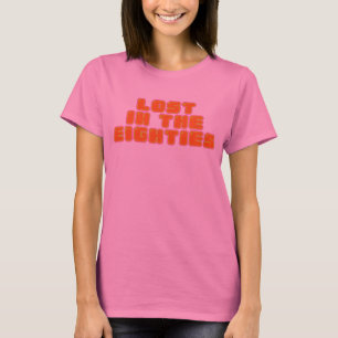 Perdido nos t-shirt dos anos 80