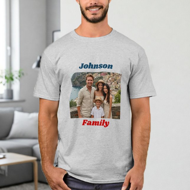 Personalized Family T-Shirt with Custom Text  (Criador carregado)
