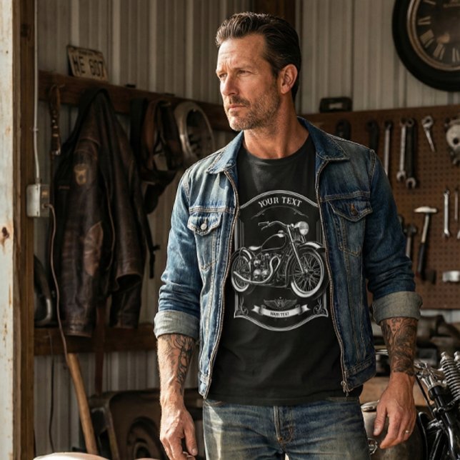 Personalized Motorcycle Biker Gift T-Shirt (Criador carregado)