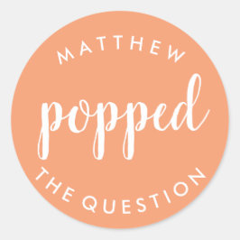 Pêssego do adesivo de perguntas encaixado