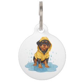 Pet Tag Cachorro giratório Vestindo capa de chuva