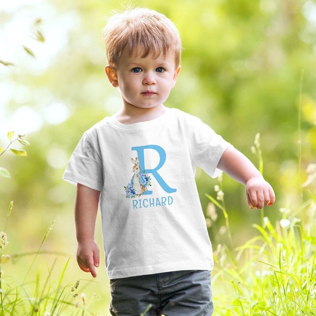 Peter Rabbit Baby Boy Monograma Nome Bebê T-Shirt (Criador carregado)