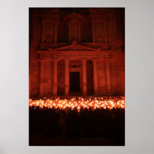PETRA pelo poster da noite