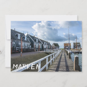 Píer de madeira em Marken, Países Baixos