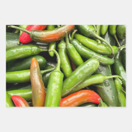 Pilha De Pimentos Espicosos Verdes