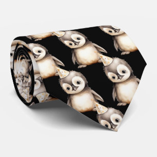 Pinguim com Gravata de Laço de Chapéu de Aniversár