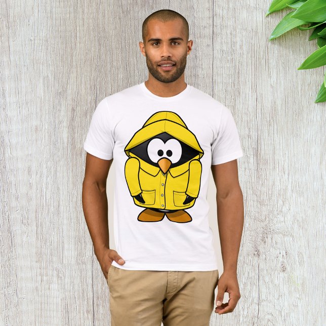 Pinguim Em Camisa Amarela Mens T-Shirt (Criador carregado)
