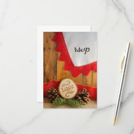 Pinos Russos e Placa RSVP de Casamento no inverno