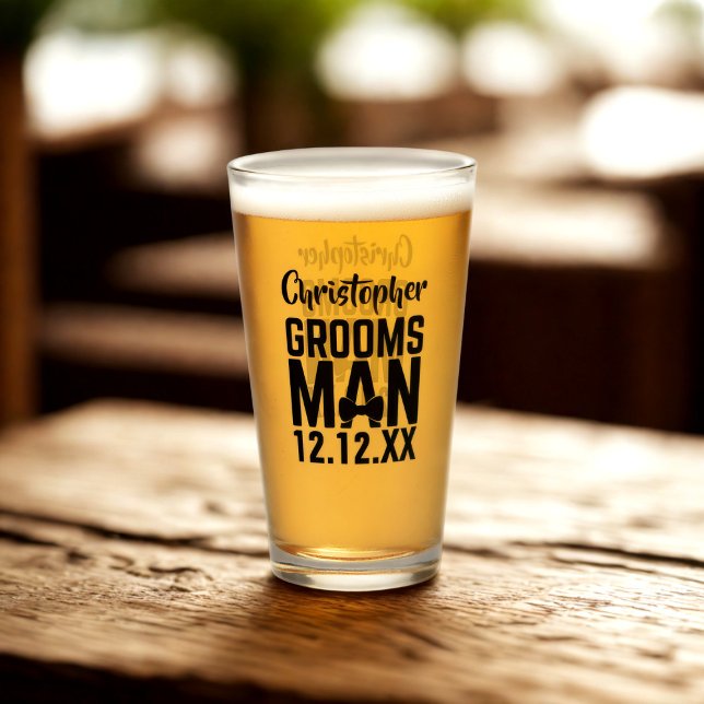 Pint Copo de cerveja de presente para padrinho (For the Groomsman in your wedding party, Just add his name and your wedding date)