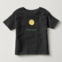 Pintinhos me cavam camisa de criança