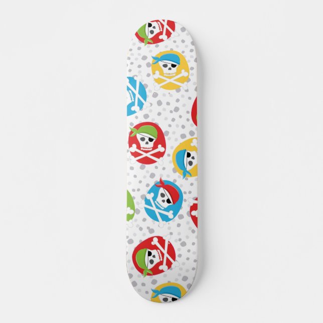 Pirate Skateboard (Frente)