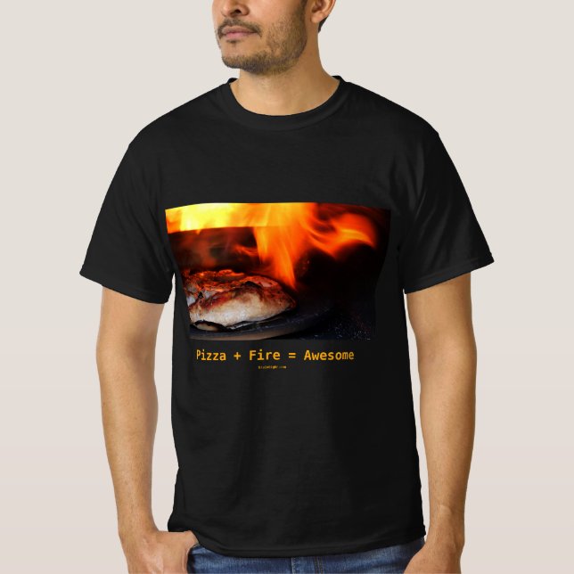 Pizza + Fogo = T-Shirt Incrível (Frente)