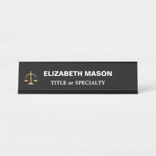 Placa De Mesa Balanças Douradas de Justiça em Preto e Branco