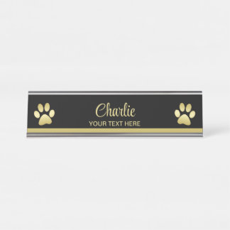 Placa De Mesa Dourada pata de cão brilhante sobre fundo negro