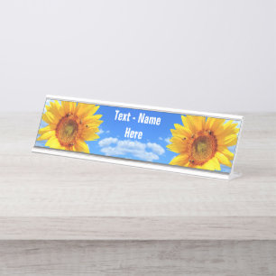 Placa De Mesa Girassol e abelhas no céu azul - seu texto