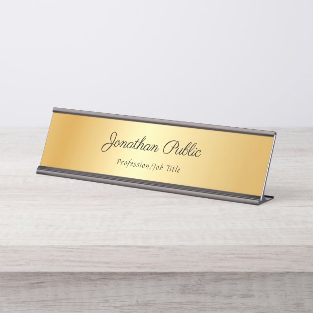 Placa De Mesa Nome de Texto de Manuscrito Elegante Dourado Model (Frente)