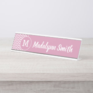 Placa De Mesa Padrão Girly Chevron com Monograma - Rosa rosa