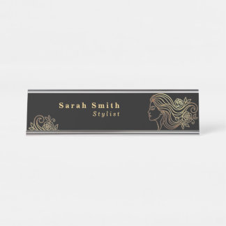 Placa de nome de mesa elegante para mulher cabelei