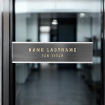 Placa De Porta Classe Dourada Elegante Profissional<br><div class="desc">Executivo de luxo personalizado, Preto e Branco, Mínimo Placa de Nome de Negócios com tipografia dourada para os monogramas adicione seu próprio nome e profissão ou título de cargo. A Placa de Nomes Profissionais de Negócios pode ser personalizada com seu nome e cargo. Entre em contato com o designer para...</div>