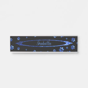 Placa De Porta Padrão de pata de cachorro com brilho azul Monogra