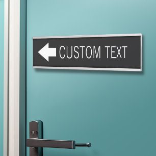 Placa De Porta Sinal de sentido da seta com o texto feito sob