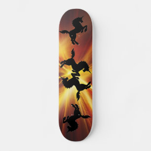 Placa de Skateboard Unicorn Flaming